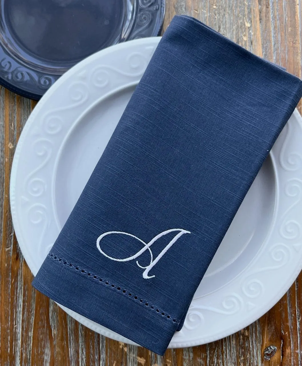 Amanda Script Monogrammed Cloth Dinner Napkins - Set of 4 napkins