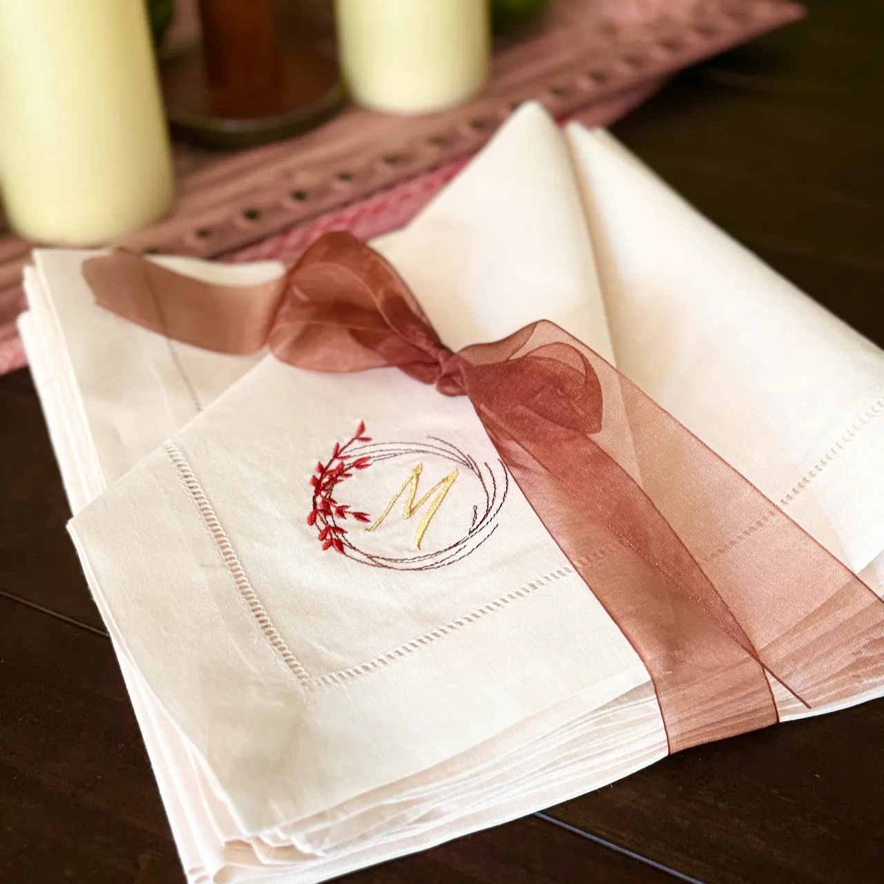 Autumn Leaf Wreath Monogrammed Cloth Napkins - Set of 4 napkins