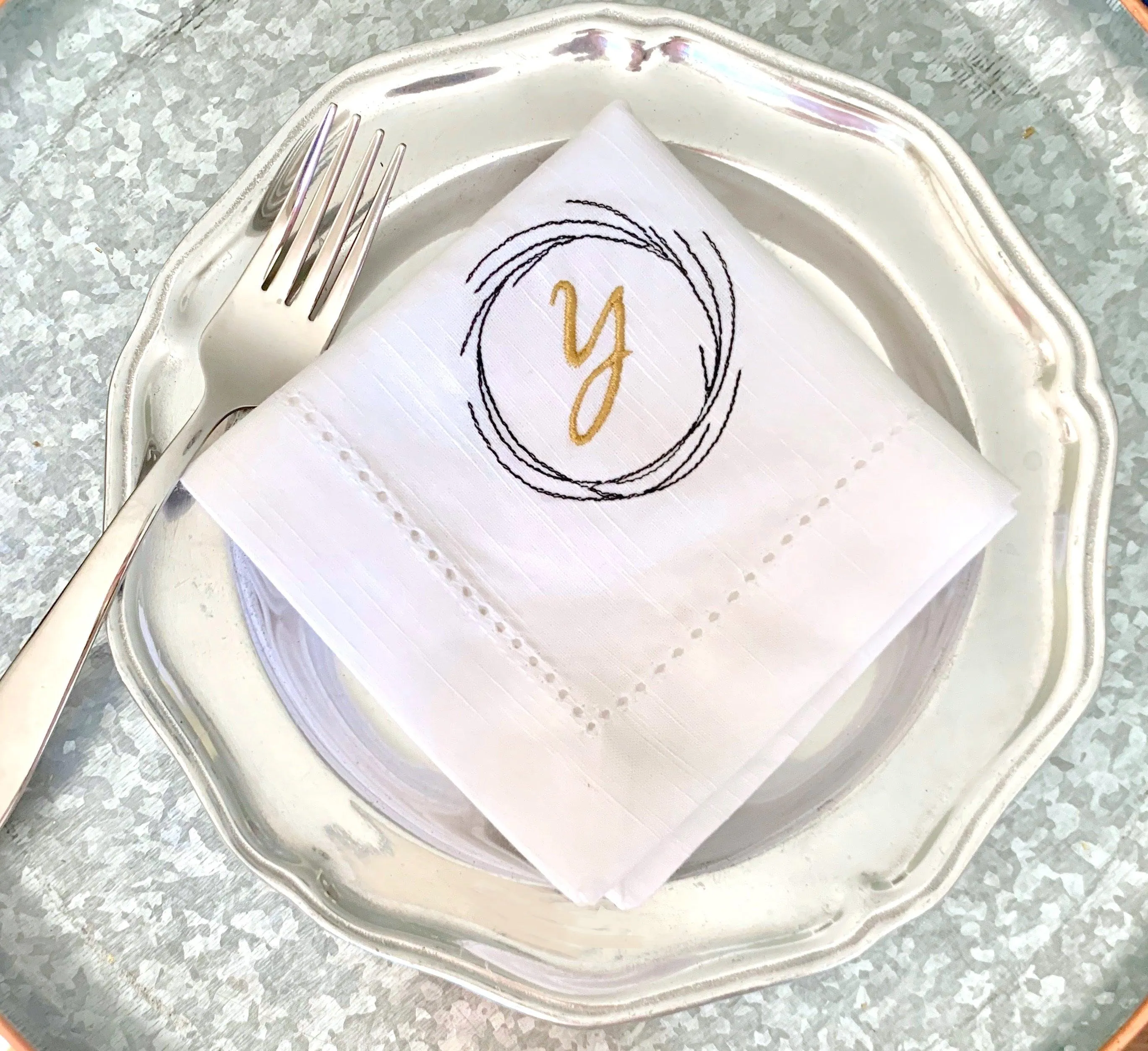 Branch Monogrammed Cloth Dinner Napkins - Set of 4 napkins