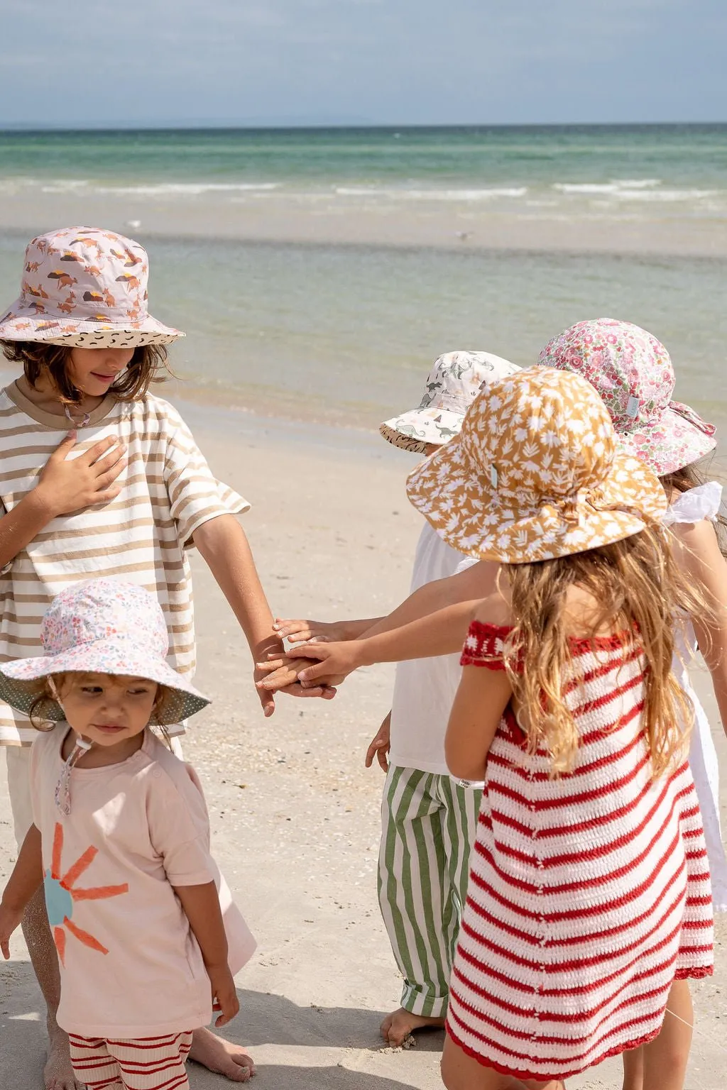 Daisy Chain Wide Brim Reversible Sunhat