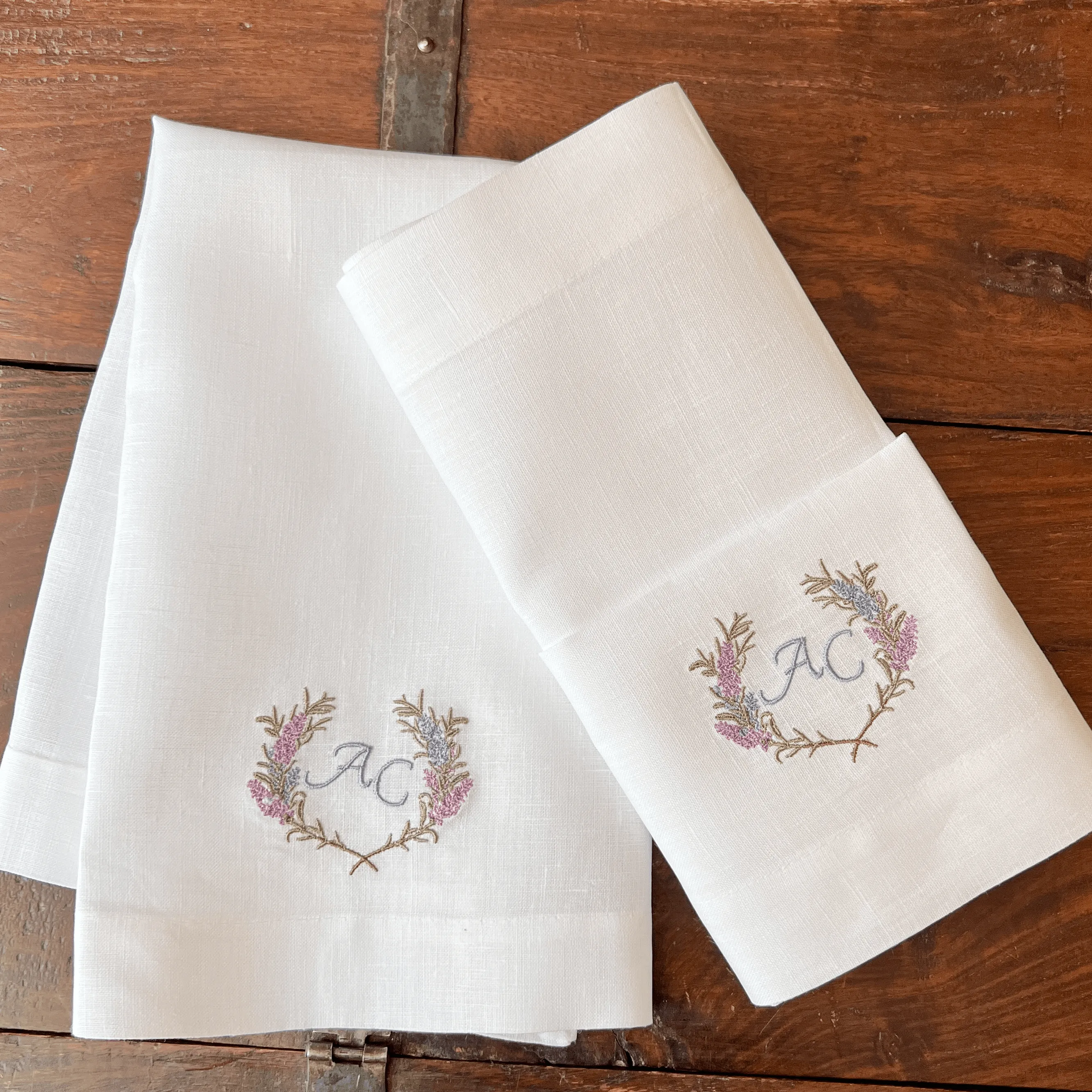 Digitizing Wedding Monogram - Custom Wedding Monogram Cloth Napkins