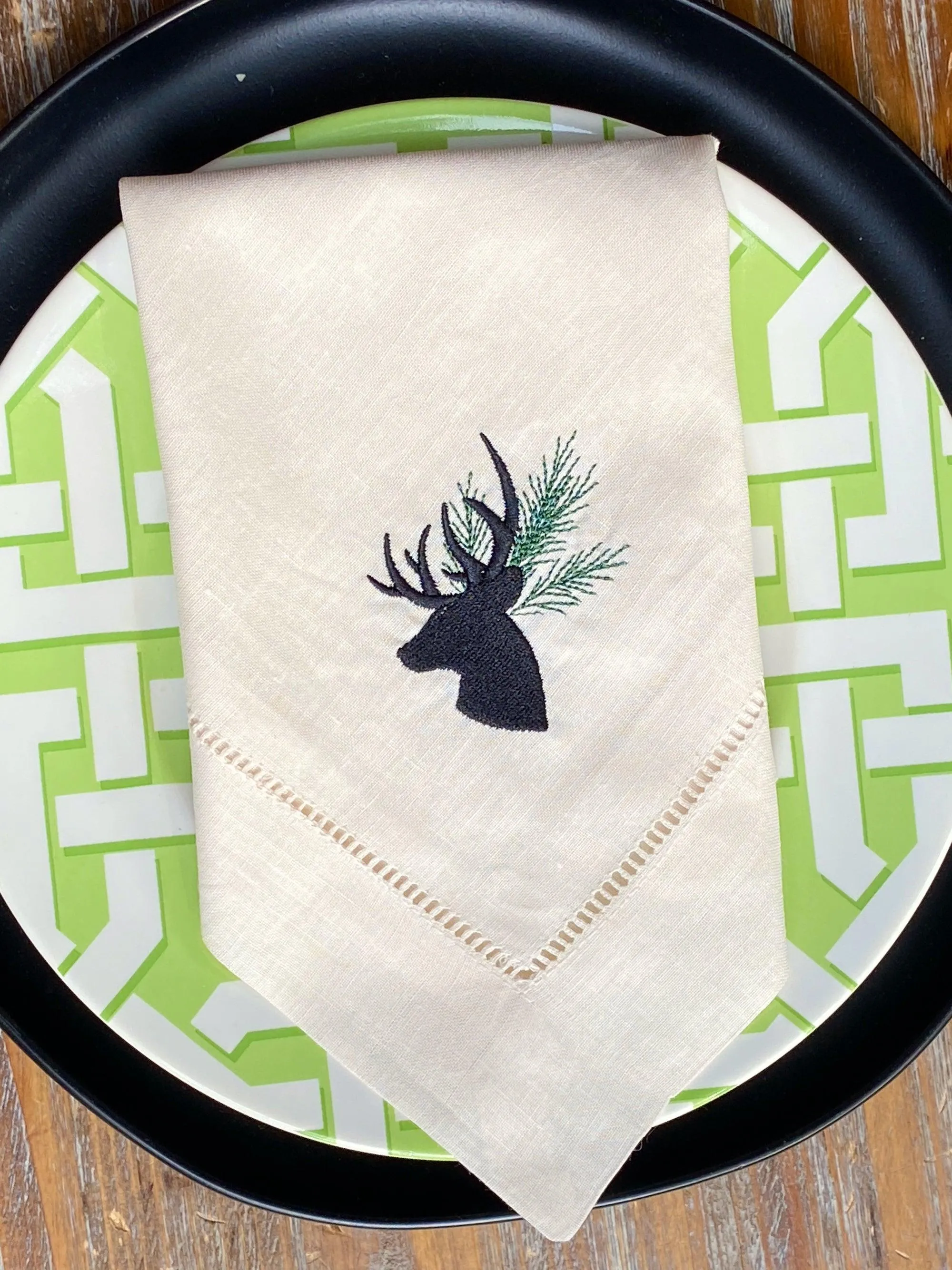 Evergreen Deer Embroidered Cloth Napkins - Set of 4 napkins