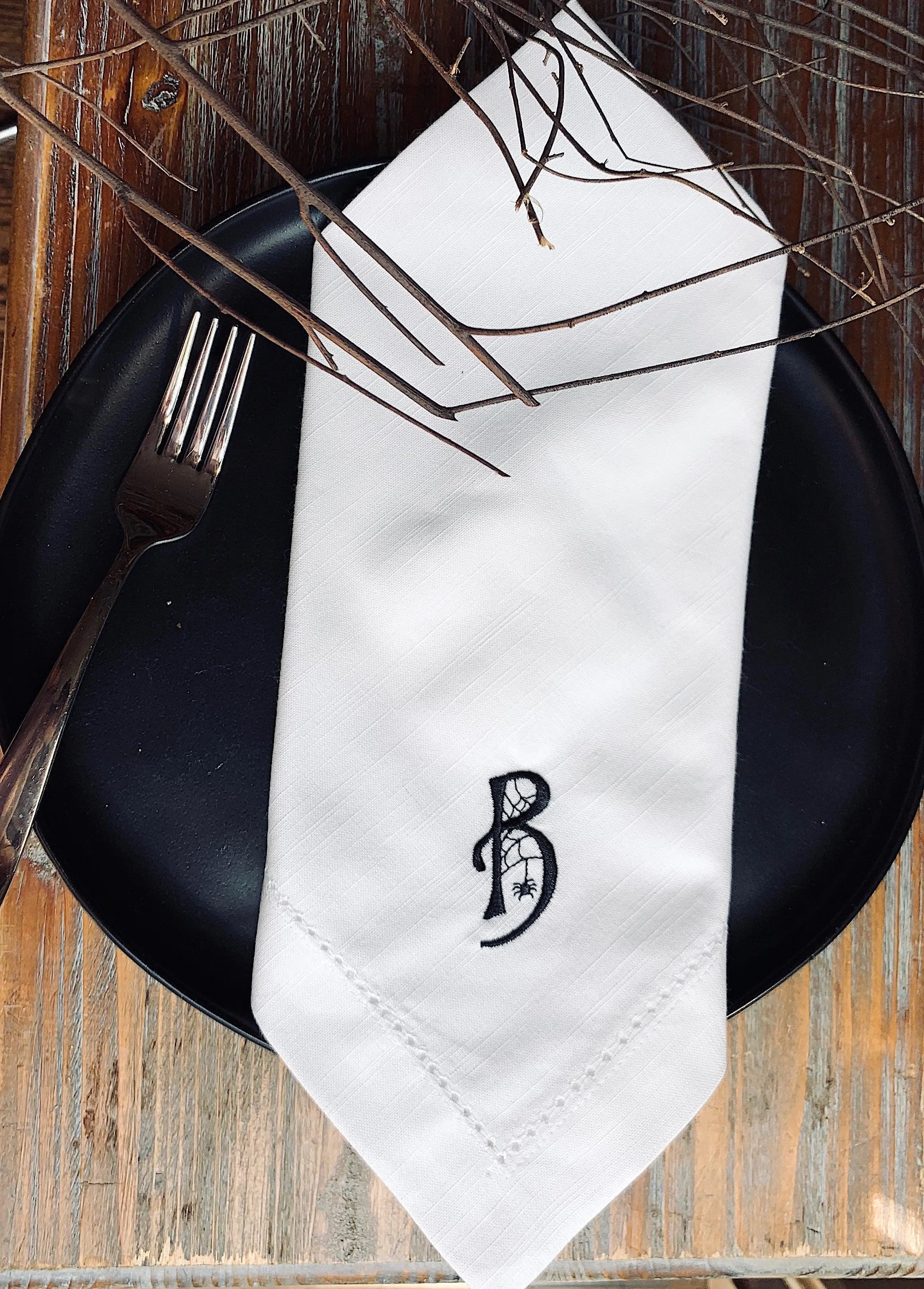 Monogrammed Spider Web Cloth Napkins-Set of 4 Halloween napkins