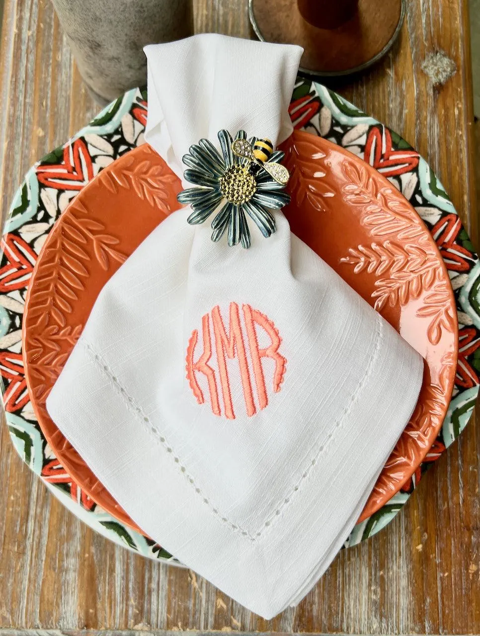 Scallop Monogrammed Cloth Dinner Napkins - Set of 4 napkins