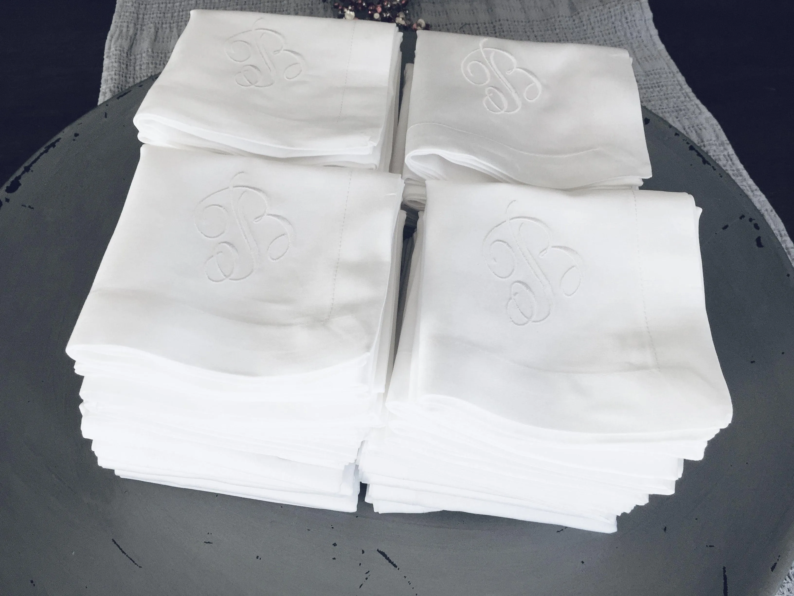 Set of 25 Large Order Monogrammed Wedding Napkins, Embroidered Dinner Napkins