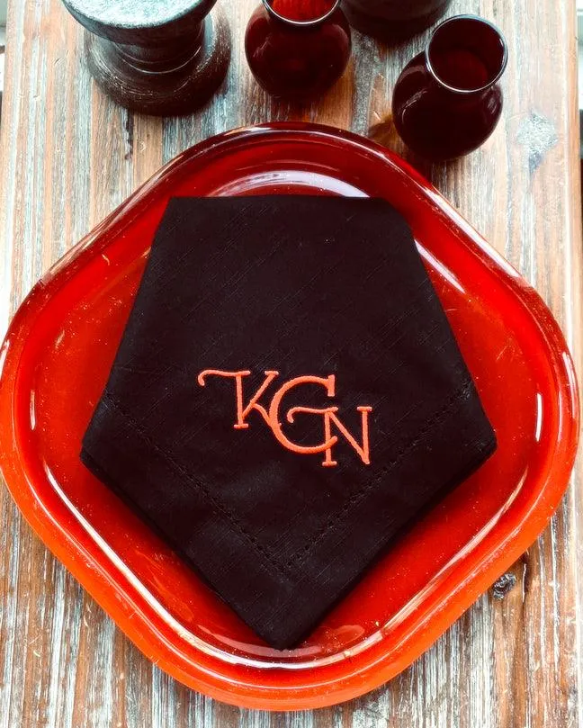 Sienna Monogrammed Cloth Dinner Napkins - Set of 4 napkins