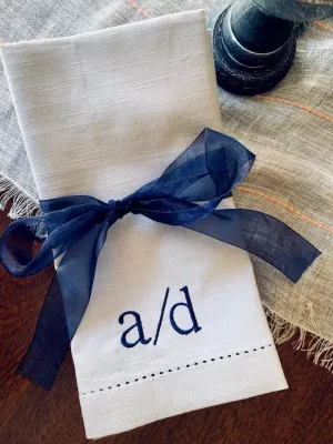 Slash Double Initial Monogrammed Cloth Napkins - Set of 4 Duogram Napkins